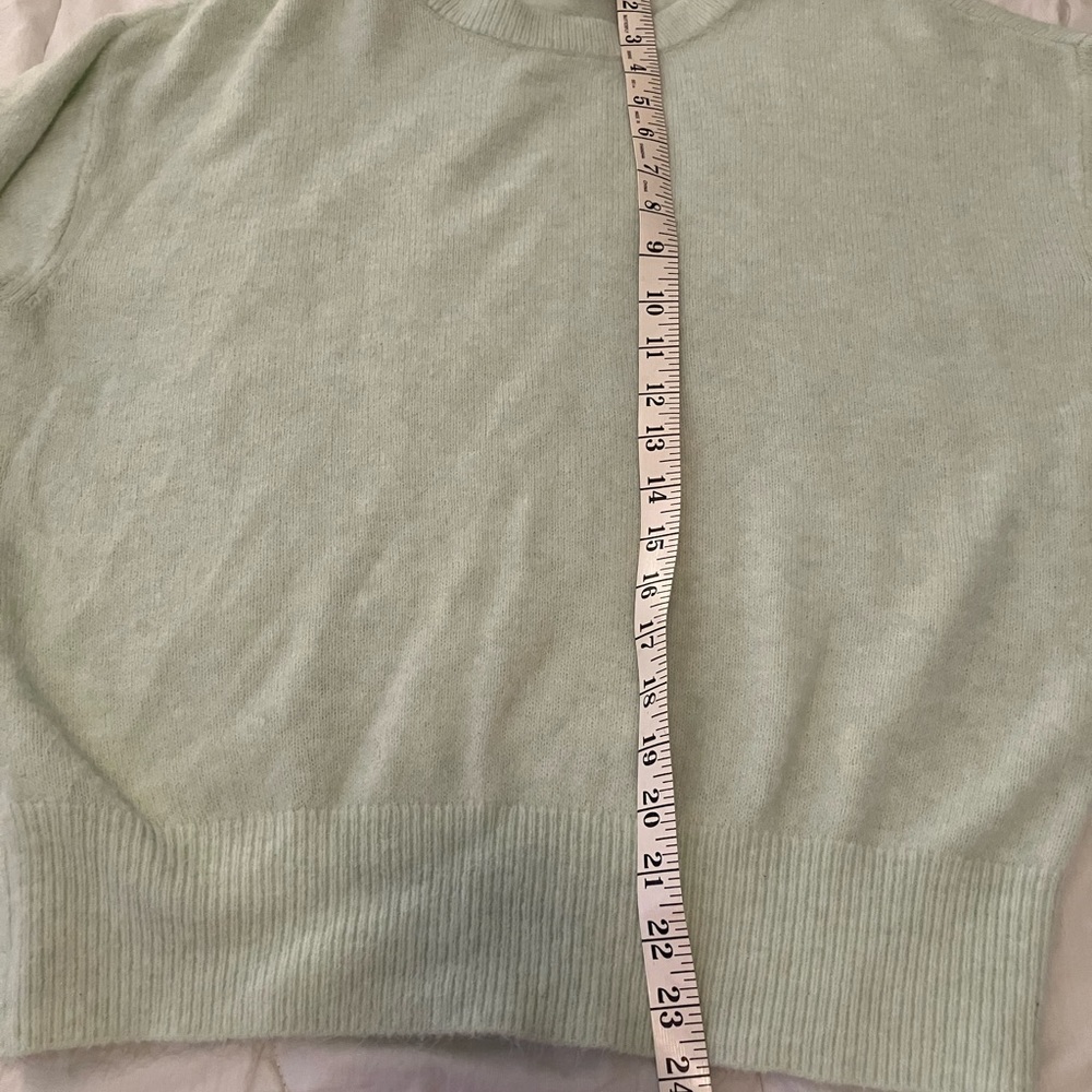 Ann Taylor mint green super soft sweater - Picture 4 of 5